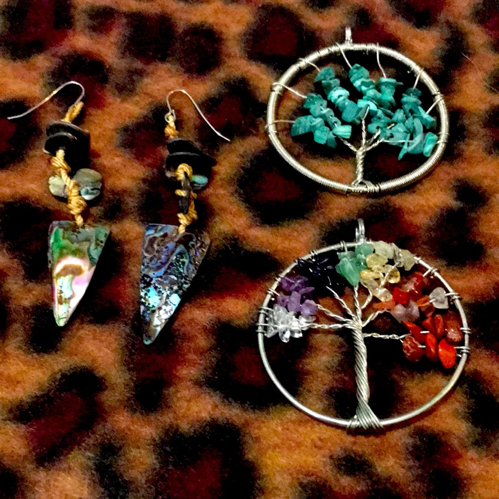 Tree of life pendants with shell earring bundle